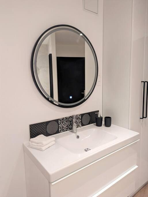 Bienvenue Chez Severine Et Julien Appartement 75M2 Mirefleurs Buitenkant foto
